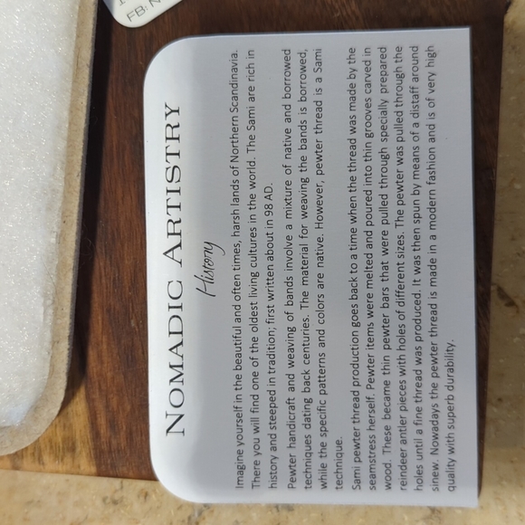 Handmade Scandinavian baby bracelet - Picture 3 of 5